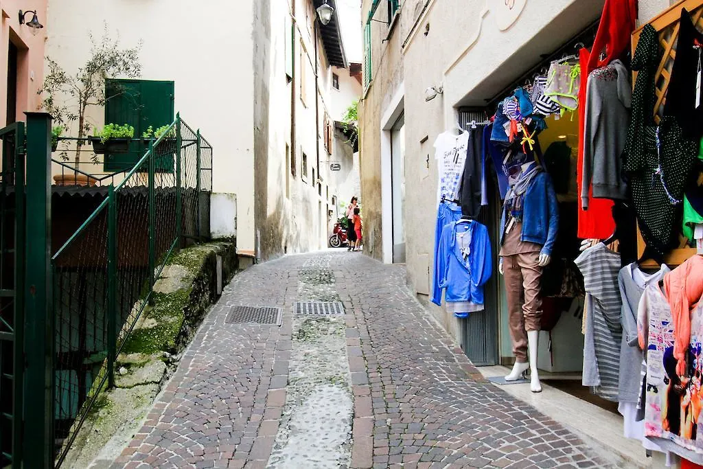 Hotel Garni Gianmartin Limone sul Garda Włochy